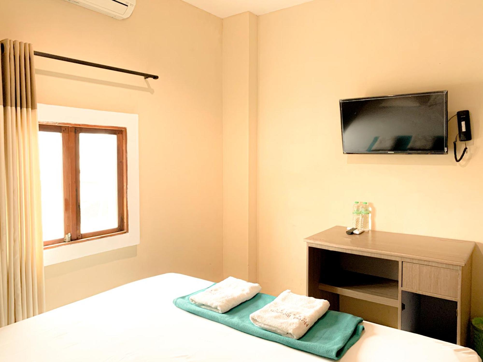 Hotel Syariah Larismanis Semarang Luaran gambar