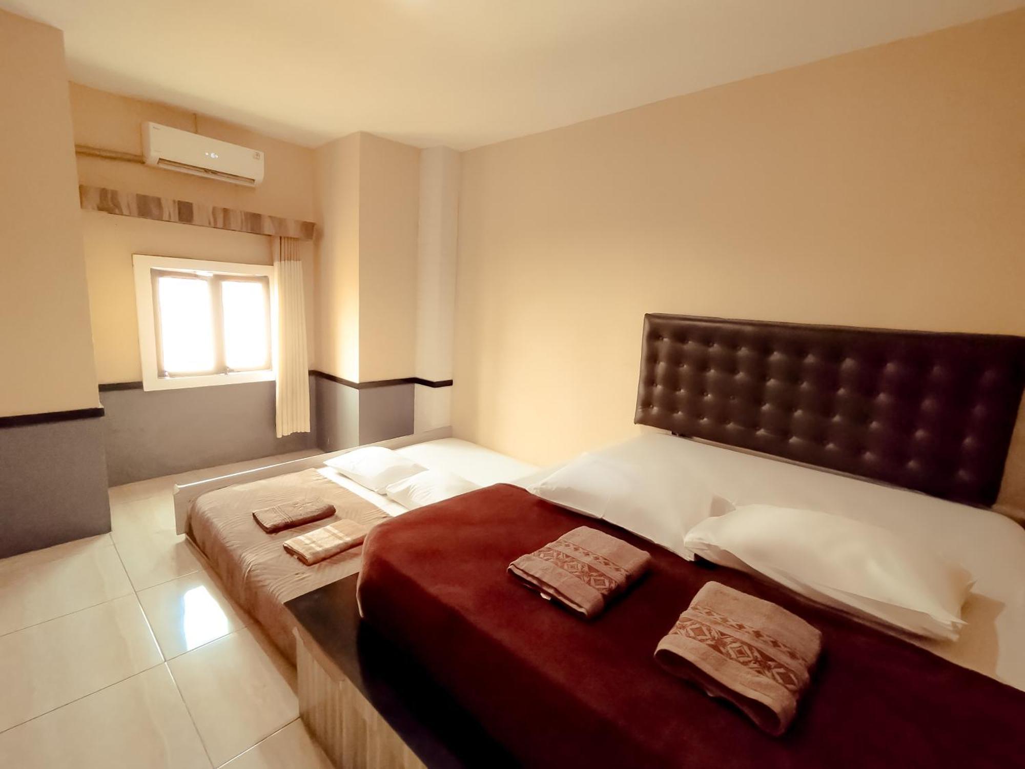 Hotel Syariah Larismanis Semarang Luaran gambar